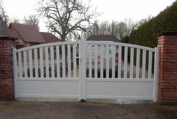 portail pvc