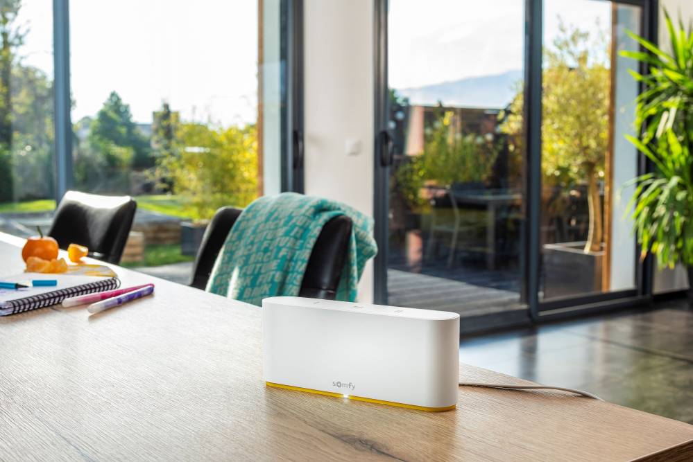 visuel-ambiance-solution-connectee-box-tahoma-switch-interieur-octobre24-26